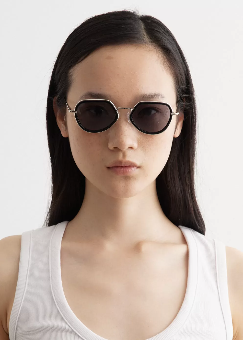 186 C1 Angular Sunglasses