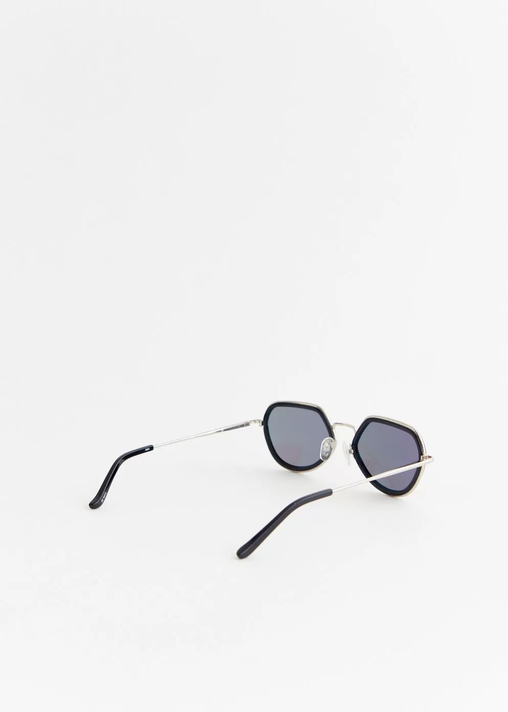 186 C1 Angular Sunglasses