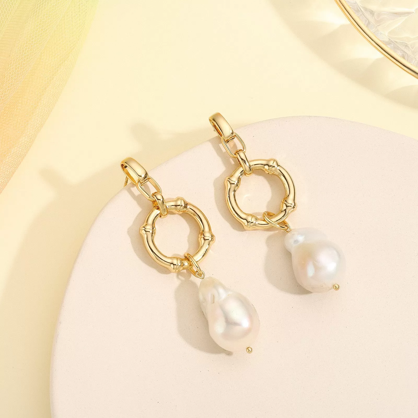 Baroque Pearl Hollow Earrings