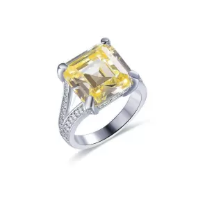 Classic Yellow Zircon Princess Cut Cubic Zirconia Diamond Ring