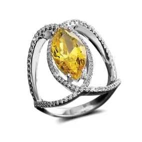 Curvela Marquise Ring