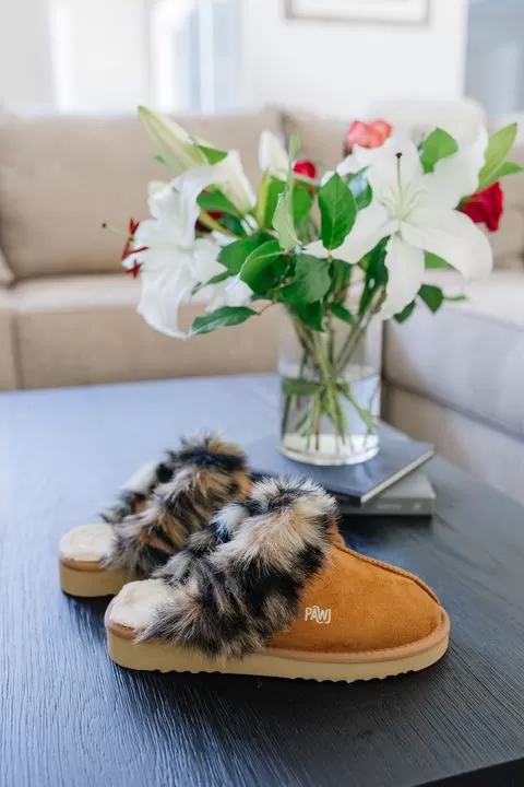 [Defective] PAWJ Slippers | Chestnut / Wild Leopard