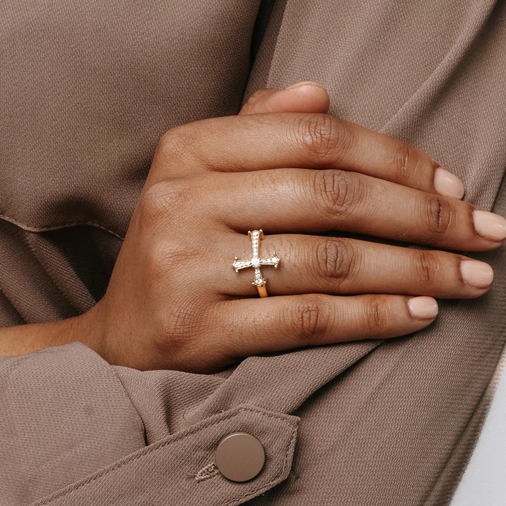 East West Bottony Diamond Cross Ring