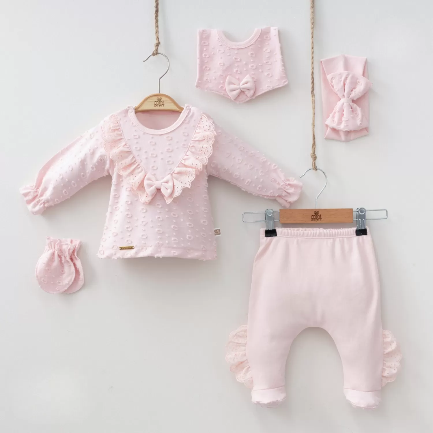 Frilly Girly Newborn 5PC Set