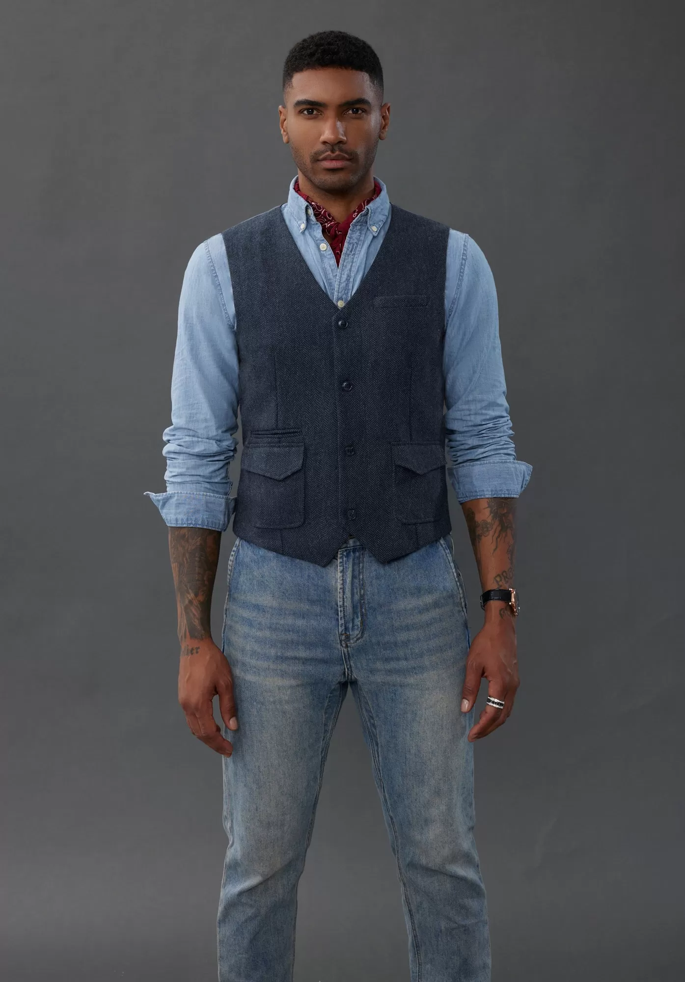 Men's British Herringbone Tweed Vest Casual Wool Blend Waistcoat with Pockets