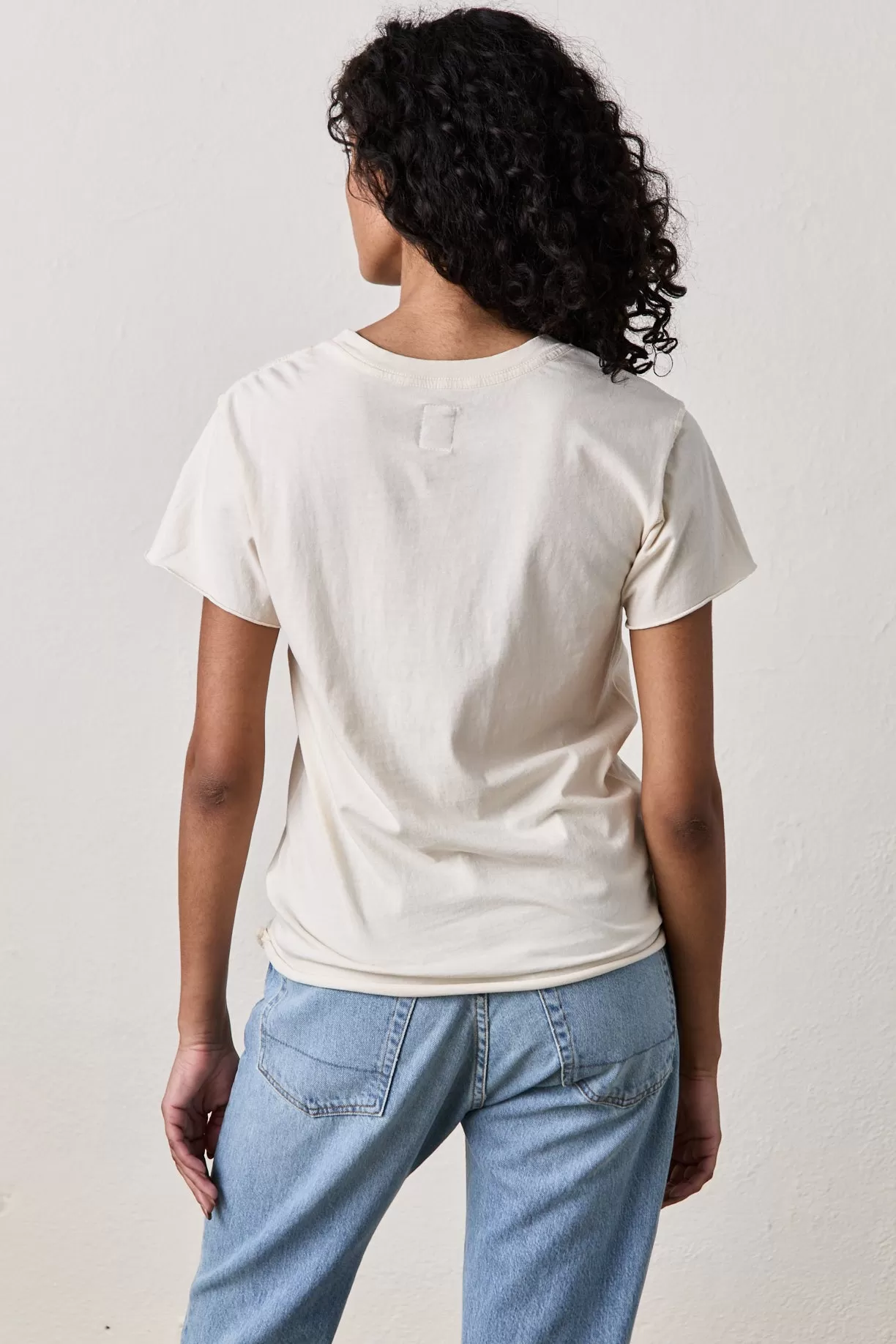 MOORE RELAXED TEE / PARCHMENT