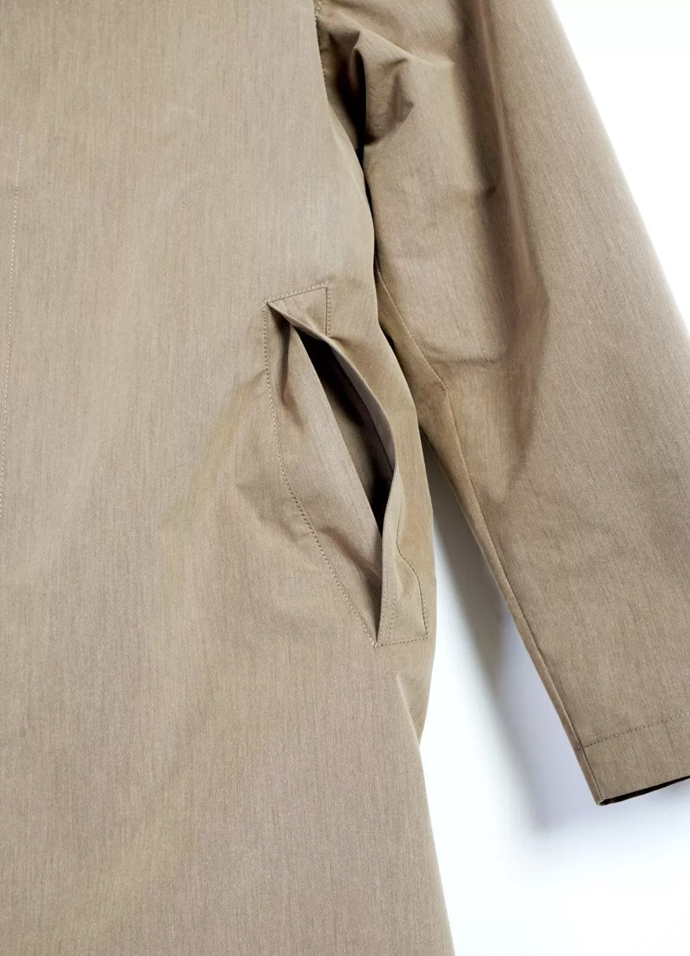 MORTEN | Long Windbreaker Coat | Cardboard