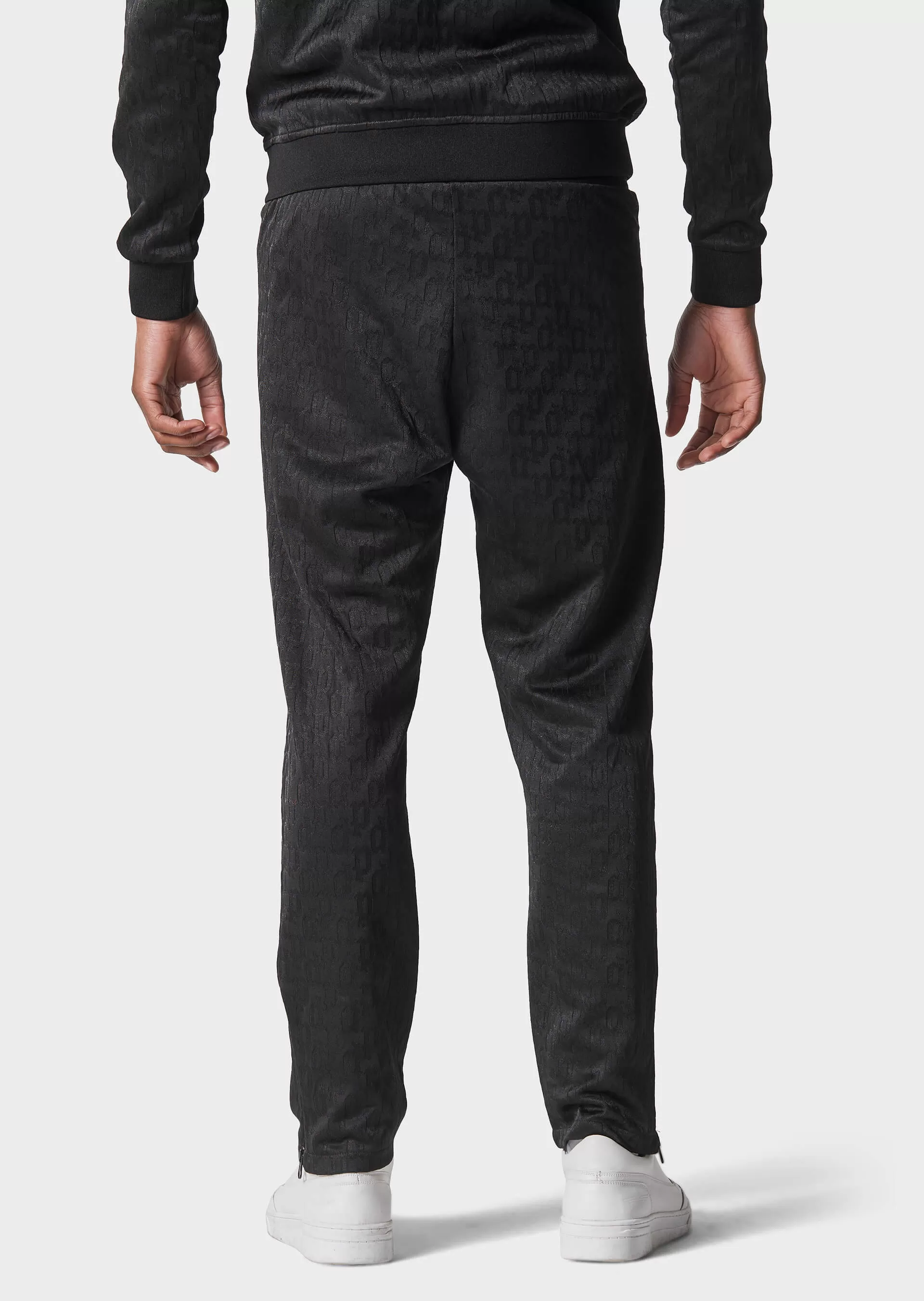 Niram Black Joggers