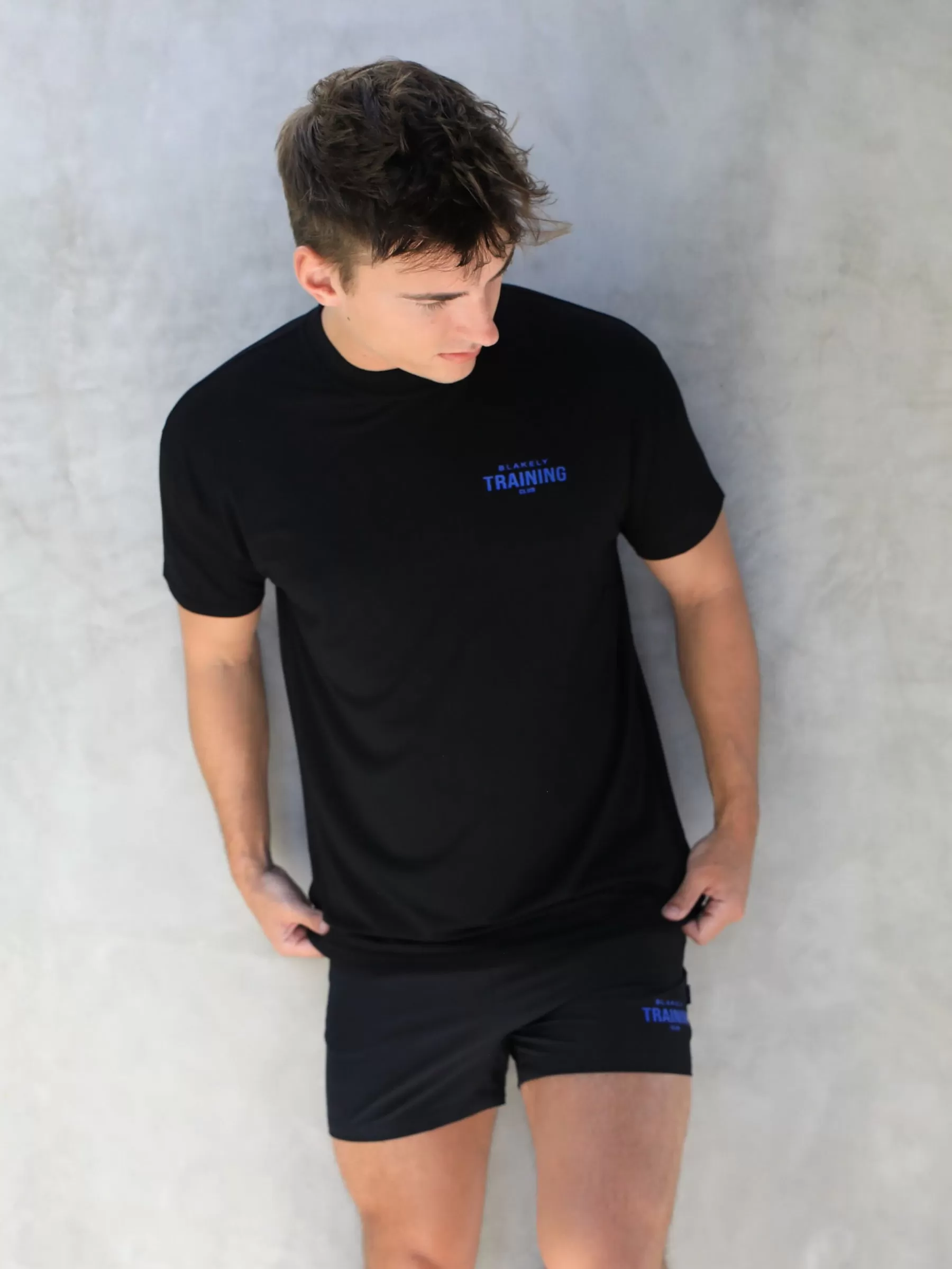 Relaxed Training T-Shirt - Black & Blue