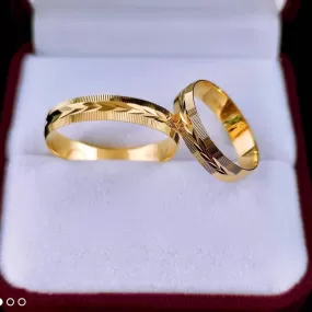 RILLA 18K Gold Wedding Rings