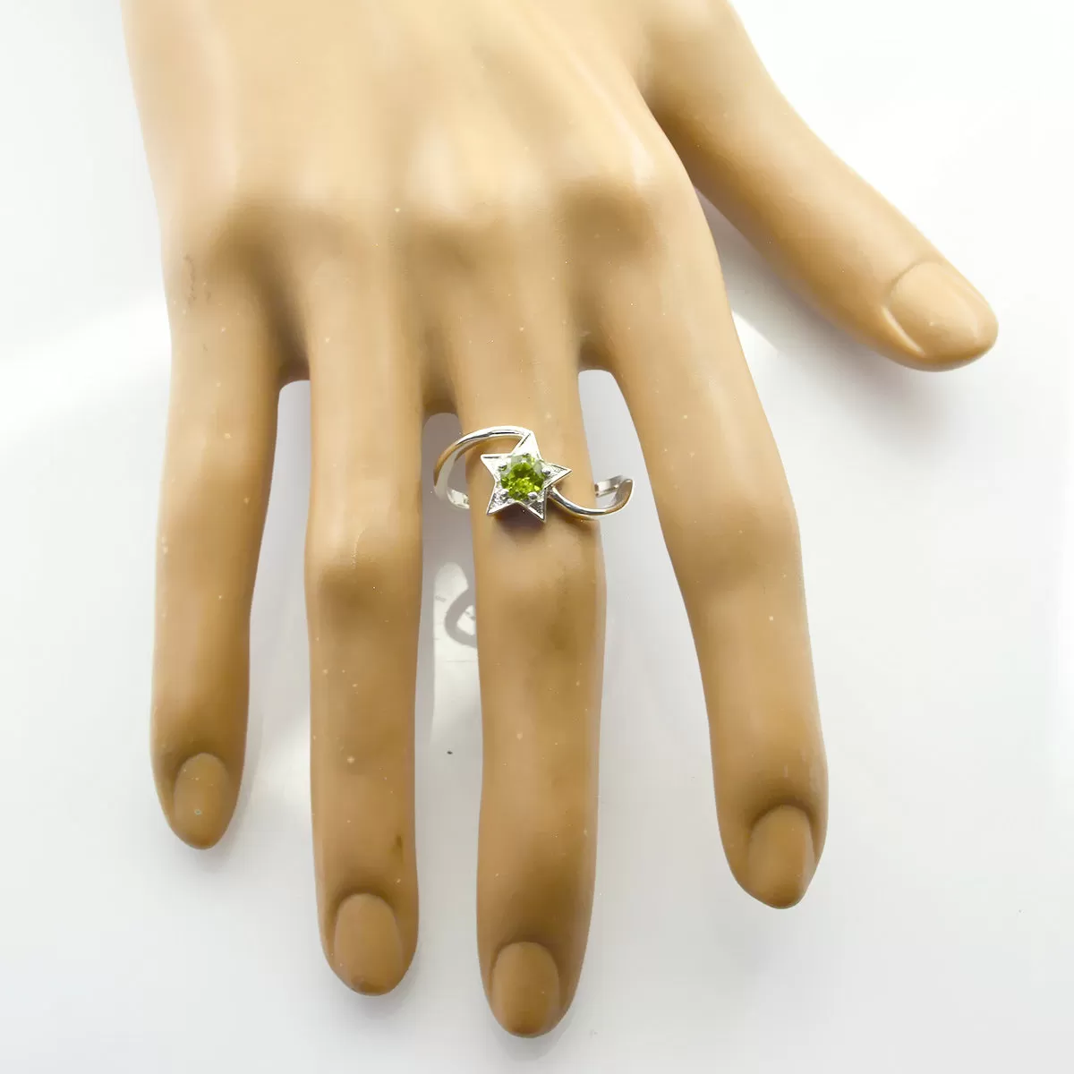 Riyo Desirable Gem Peridot Sterling Silver Rings Engraving Jewelry