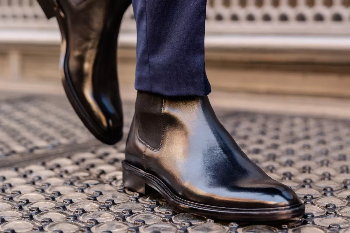 The Gian Carlo Chelsea Boot - Black