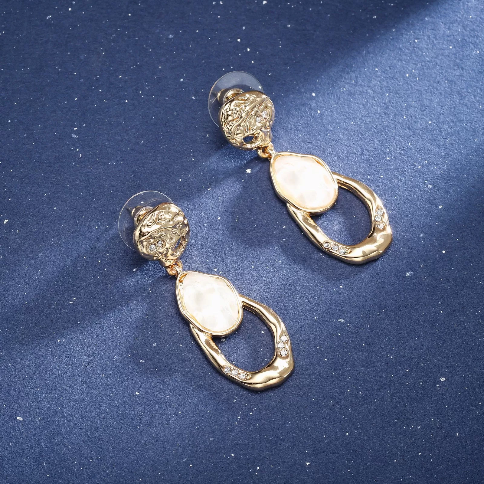 Vintage Hollow Earrings